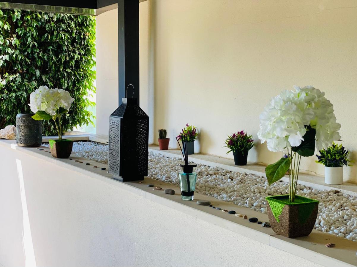 Amazing Two Bedroom Apartment In Los Flamingos, Marbella Эстепона Экстерьер фото